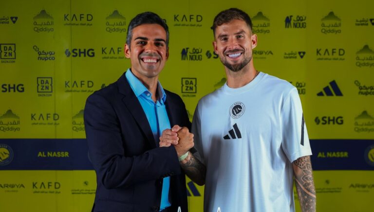 al-nassr-inigo-martinez-transferini-acikladi-7JKlObB8.jpg