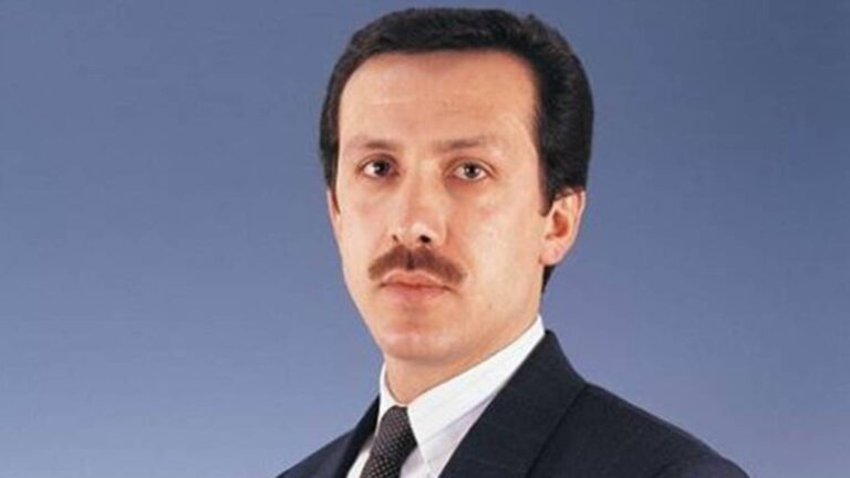 chpli-yavuzyilmaz-turkiyede-en-cok-yerden-ayni-anda-maas-alan-kisinin-erdogan-oldugunu-tespit-ettik-N9T13UB6.jpg