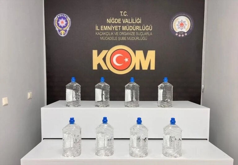 nigdede-kacakcilik-operasyonu-3-gozalti-LbPbEGA6.jpg
