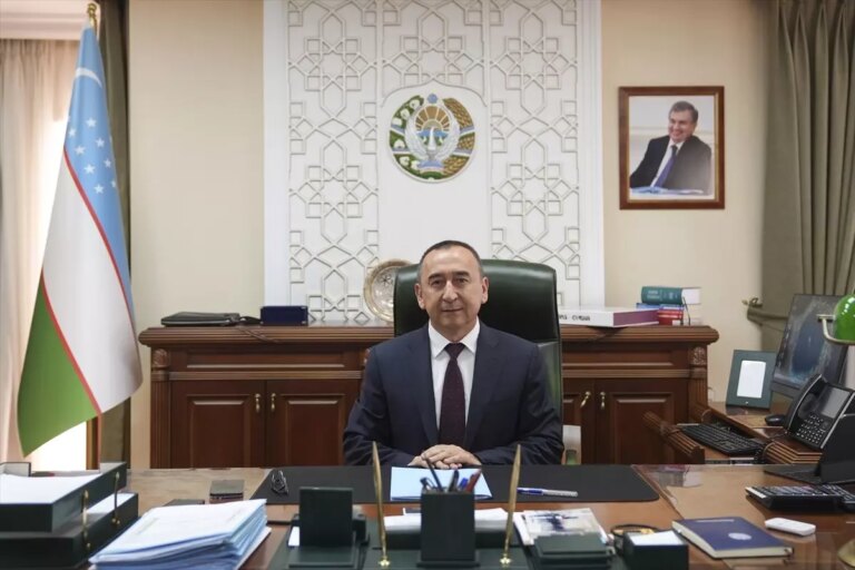 ozbekistan-buyukelcisi-haydarov-iki-ulke-ticaret-hacmi-hedeflerinin-5-milyar-dolar-oldugunu-soyledi-aciklamasi-JnZ5Ov8l.jpg