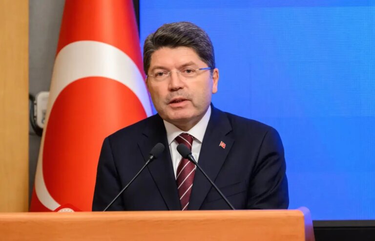 bakan-tunctan-gazzeye-duyarli-aciklama-ncXSxsxq.jpg