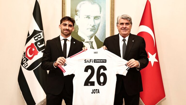 besiktas-transferi-resmen-acikladi-jota-silva-imzayi-atti-SZD6rDHq.jpg