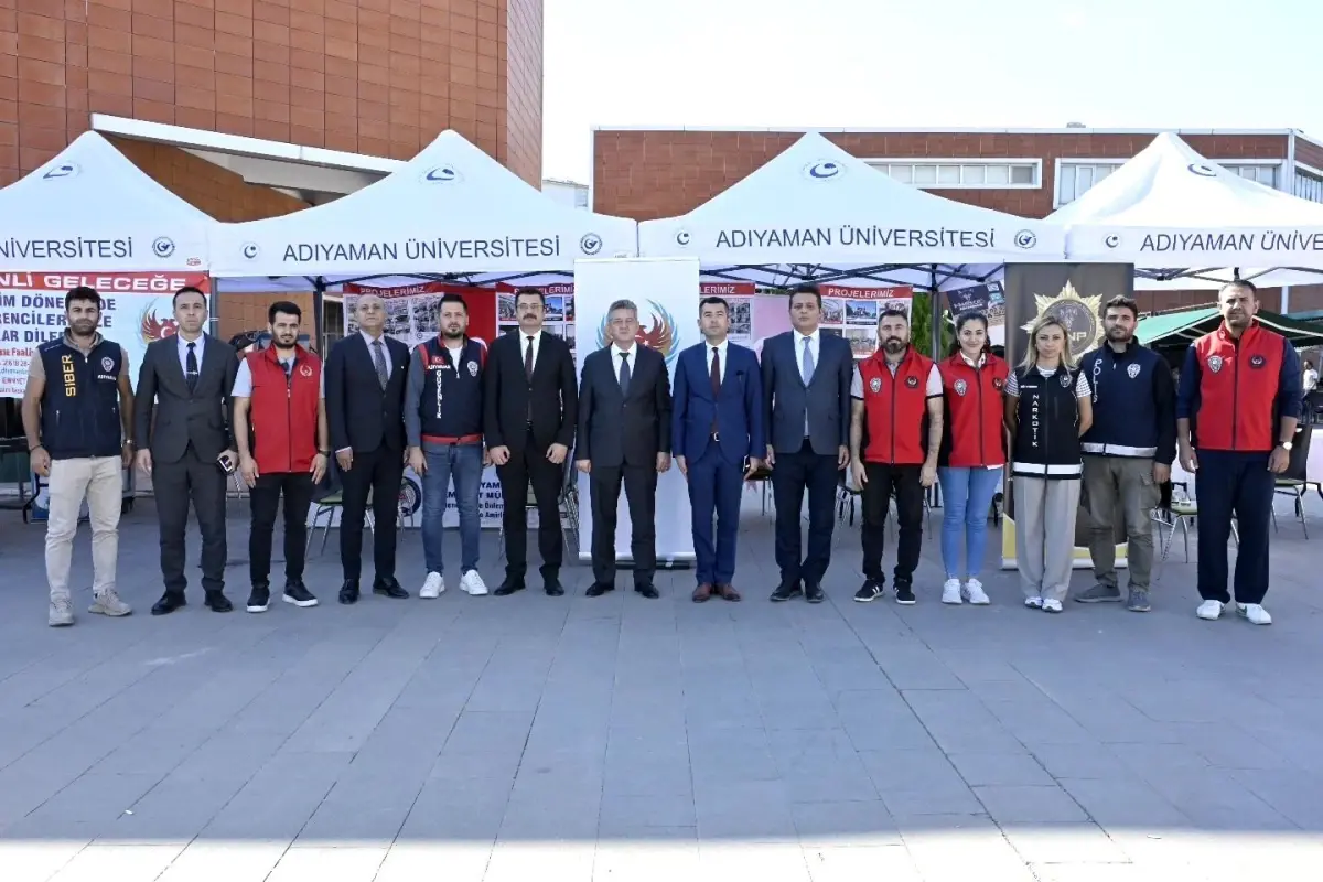 adiyaman emniyetinden ogrencilere guvenlik egitimi rP6lVEhk.jpg