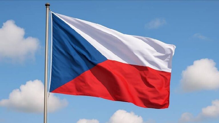 cekya gazze ve lubnan saldirilarinda gorev yapan israilli askeri sinir disi etti zL87zrSb.jpg