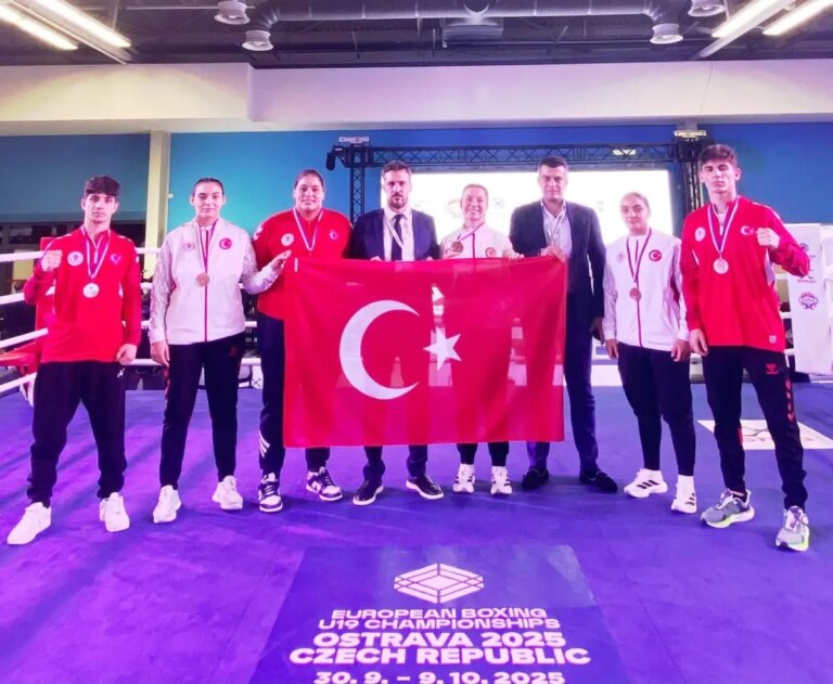 turkiye-u19-avrupa-boks-sampiyonasinda-tarihi-basari-elde-etti-6qXSUGzj.jpg