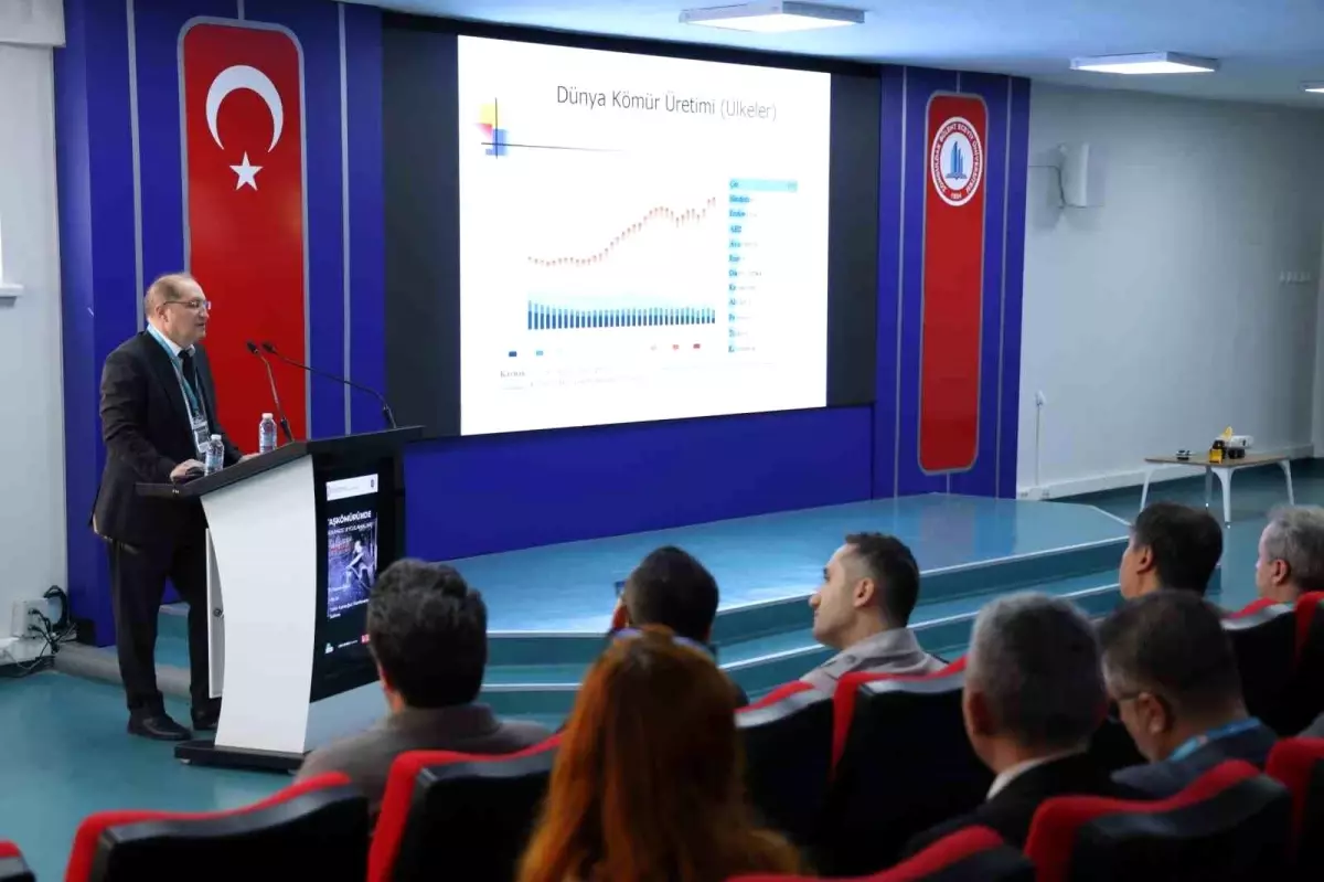 zonguldak bulent ecevit universitesinde tas komurunde mekanize uygulamalari calistayi duzenlendi 79y3cmBz.jpg